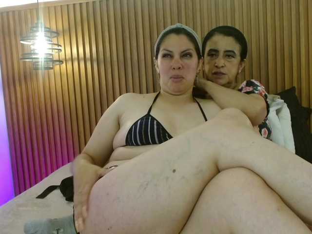 IrisyAnnita69 live cam on BongaCams
