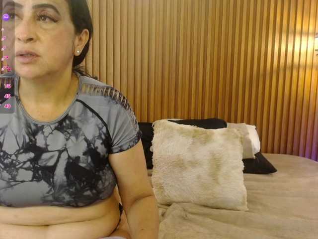 IrisyAnnita69 live webcam show