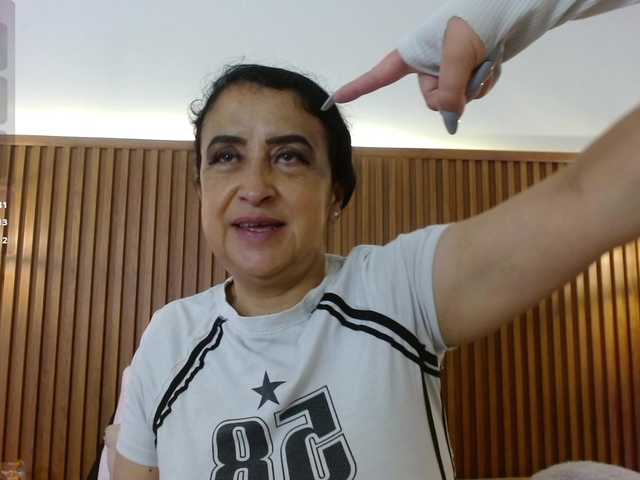 IrisyAnnita69