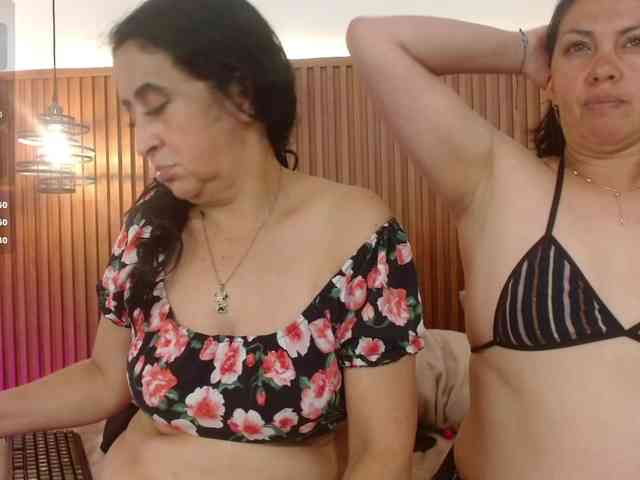 IrisyAnnita69 webcam