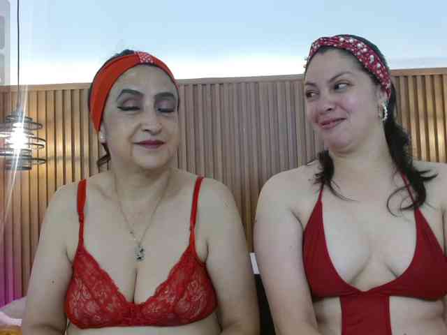IrisyAnnita69 webcam