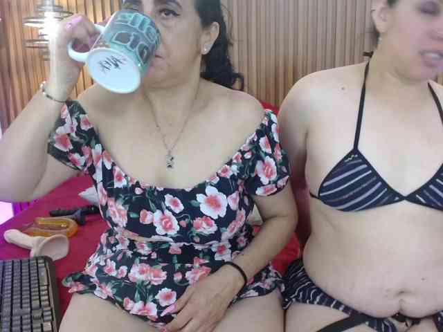 IrisyAnnita69 webcam