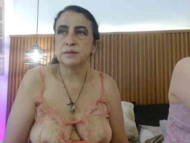 IrisyAnnita69
