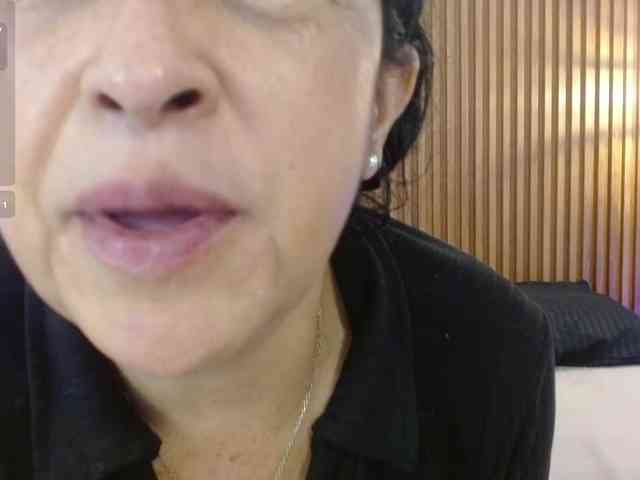 IrisyAnnita69
