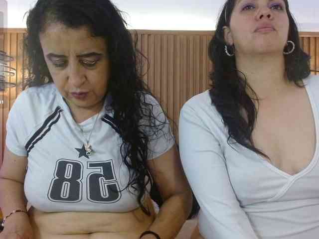 IrisyAnnita69 webcam