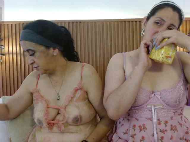 IrisyAnnita69 webcam