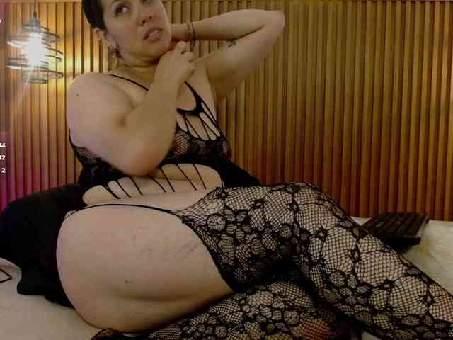 IrisyAnnita69 webcam
