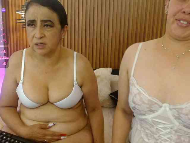 IrisyAnnita69 webcam