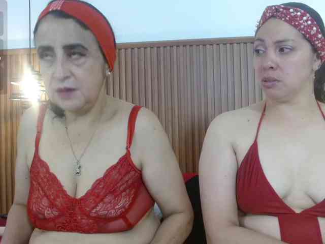 IrisyAnnita69 webcam