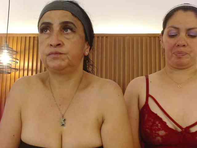 IrisyAnnita69 webcam