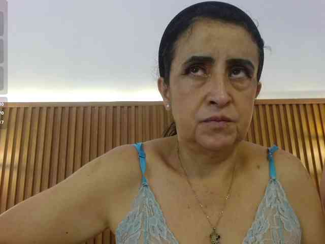IrisyAnnita69 webcam