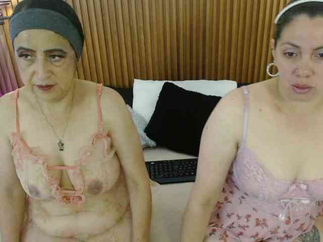 IrisyAnnita69 webcam