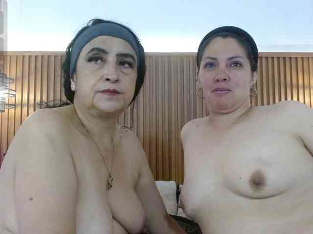IrisyAnnita69 webcam