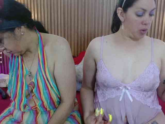 IrisyAnnita69 webcam