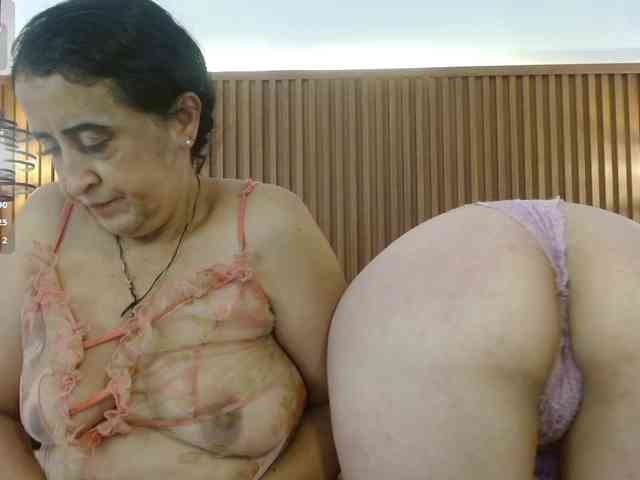 IrisyAnnita69 webcam