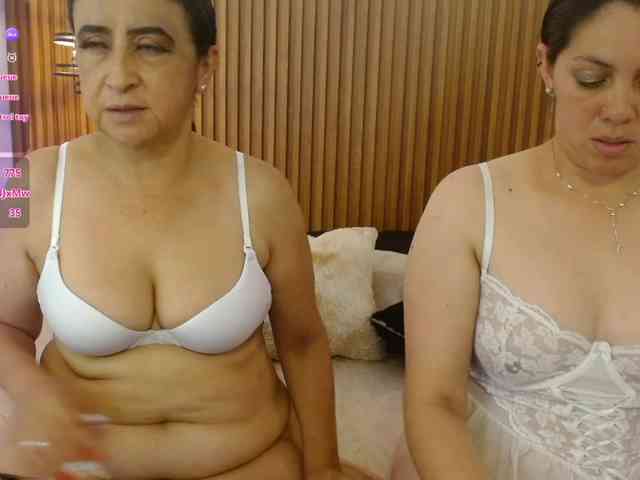 IrisyAnnita69 Sex Cam Show