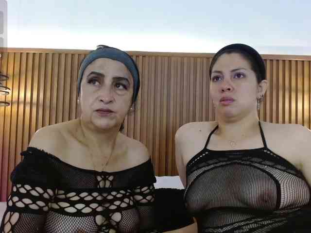 IrisyAnnita69 webcam