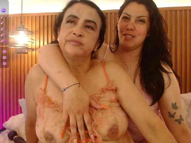 IrisyAnnita69 webcam
