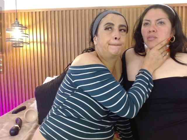 IrisyAnnita69 webcam
