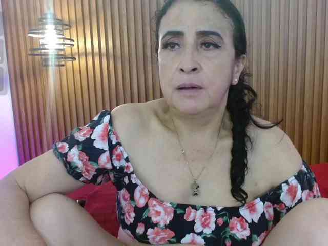Modelo: IrisyAnnita69