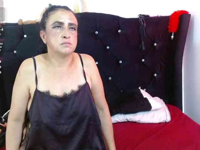 IrisyAnnita69 webcam