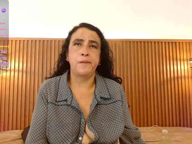 IrisyAnnita69 webcam