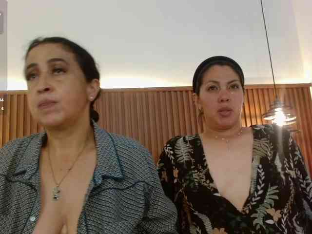 IrisyAnnita69 webcam