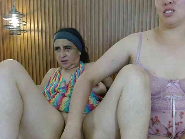 IrisyAnnita69 webcam
