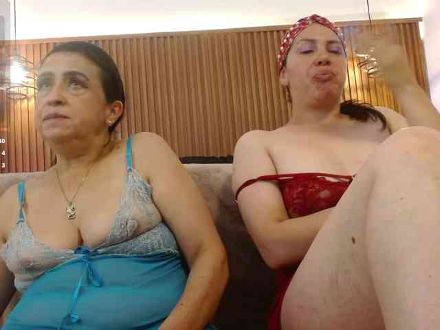 IrisyAnnita69 webcam