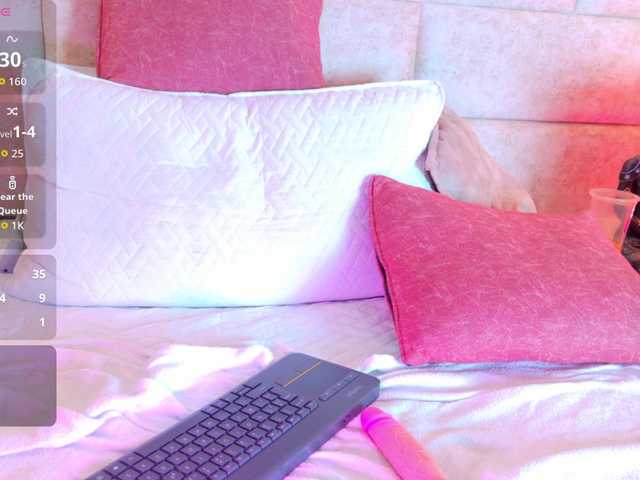 LalaVarela live webcam show