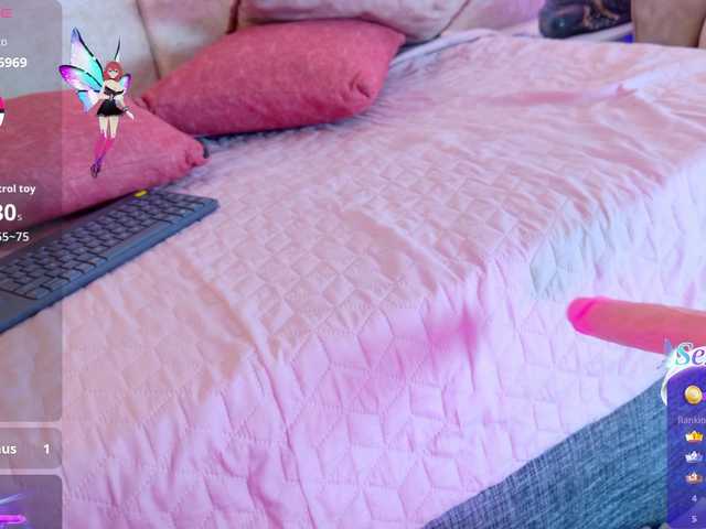 LalaVarela live cam on BongaCams