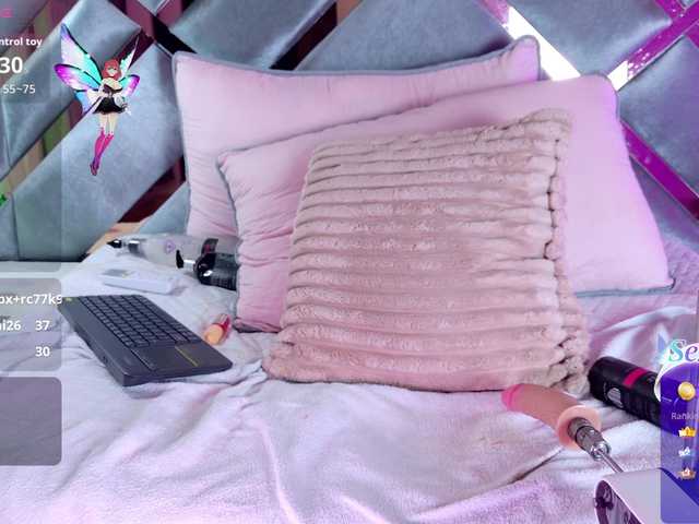 LalaVarela live cam on BongaCams