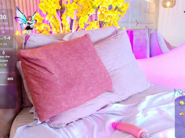 LalaVarela live cam on BongaCams