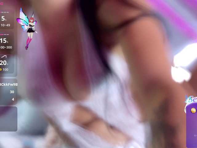 LalaVarela live cam on BongaCams