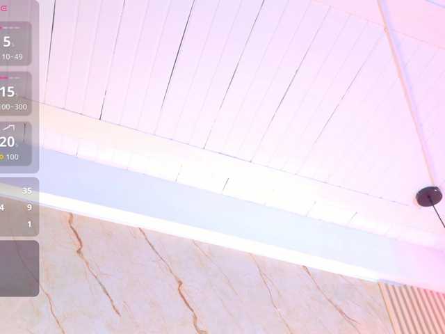 LalaVarela live cam on BongaCams