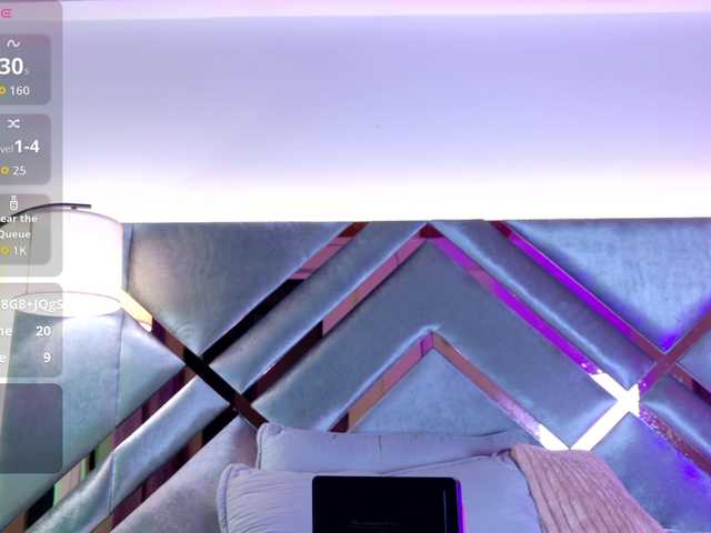 LalaVarela live cam on BongaCams