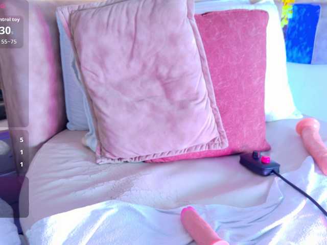 LalaVarela live webcam show