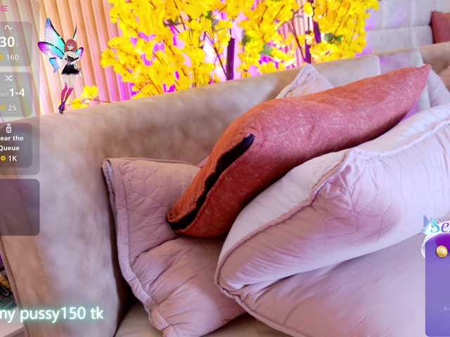 LalaVarela live cam on BongaCams