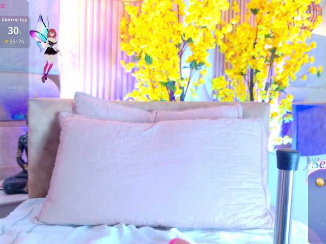 LalaVarela live cam on BongaCams