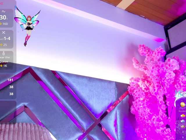 LalaVarela live cam on BongaCams