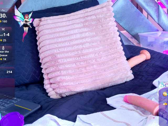 LalaVarela live cam on BongaCams
