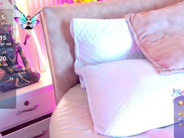 LalaVarela live cam on BongaCams