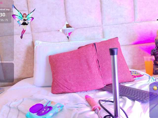 LalaVarela live cam on BongaCams