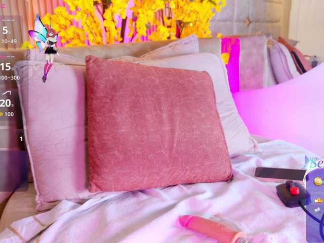 LalaVarela live cam on BongaCams