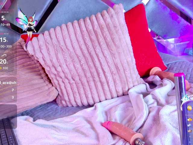 LalaVarela live cam on BongaCams