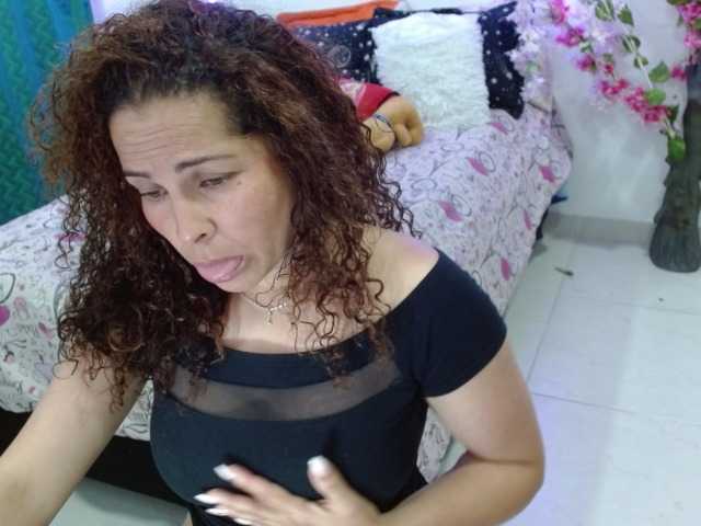 YanisAriel live cam on BongaCams