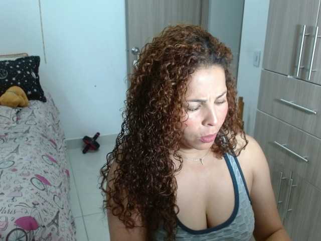 YanisAriel live cam on BongaCams
