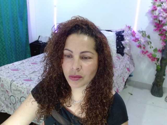 YanisAriel live cam on BongaCams