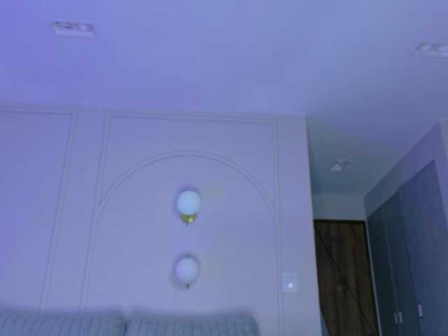 Blaira live webcam show
