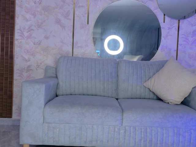Blaira live webcam show